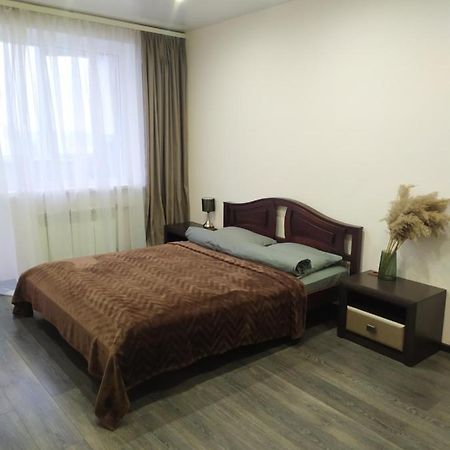 Apartment On Klochkovskaya 152A Charkov Buitenkant foto
